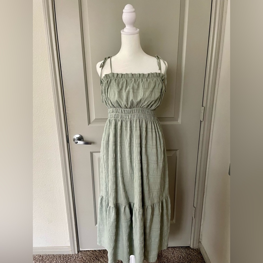 Lulu's Green Sundress
